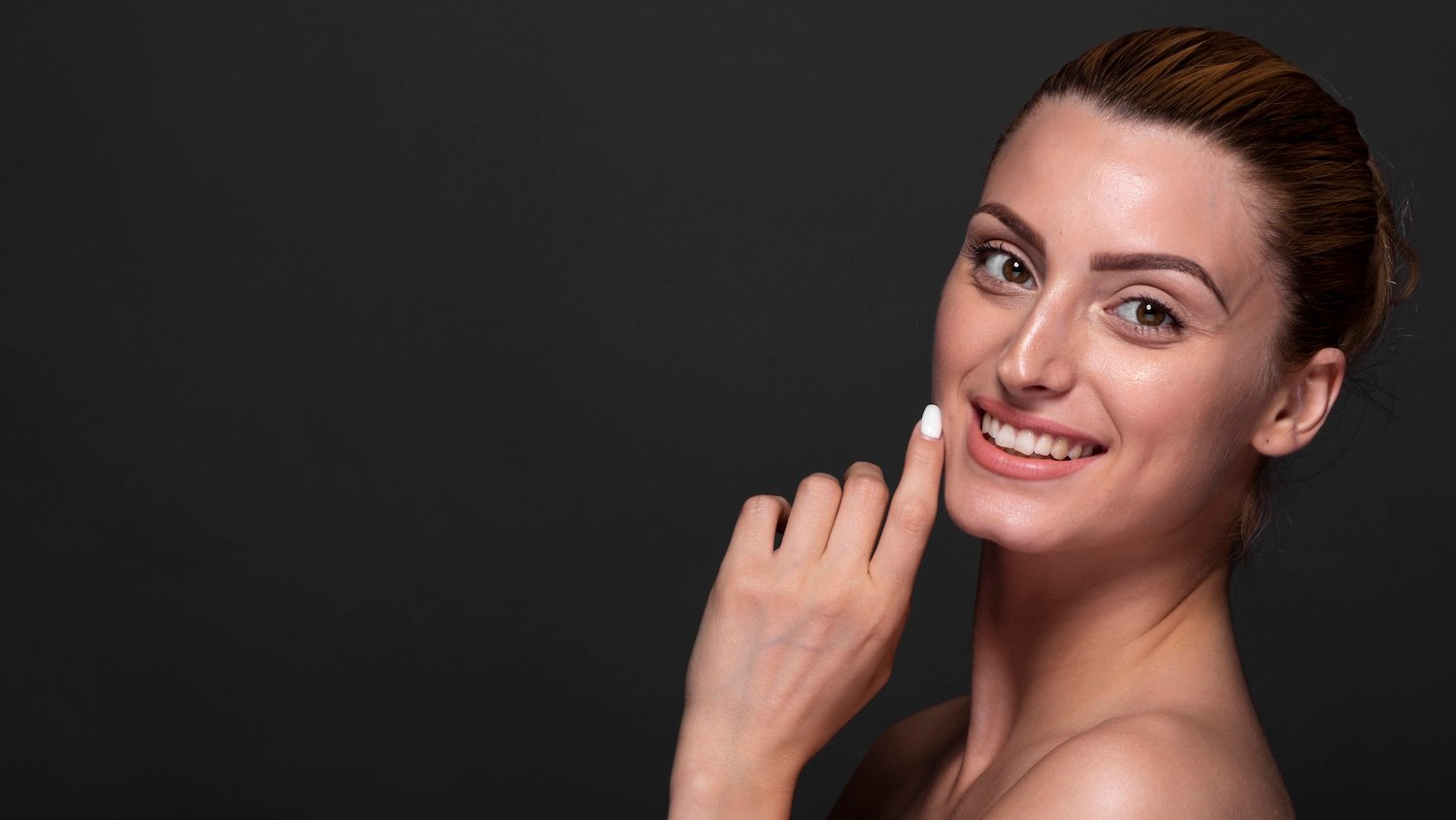 HydraFacial DiamondGlow IPL glow treatments at PURE